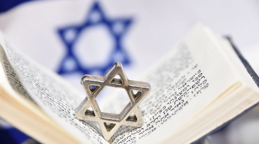 ユダヤのマークと聖書
